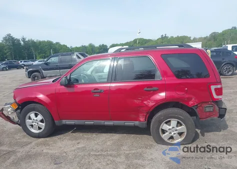 2011 Ford Escape Xlt из США, поврежденный, VIN 1FMCU9D70BKB69077